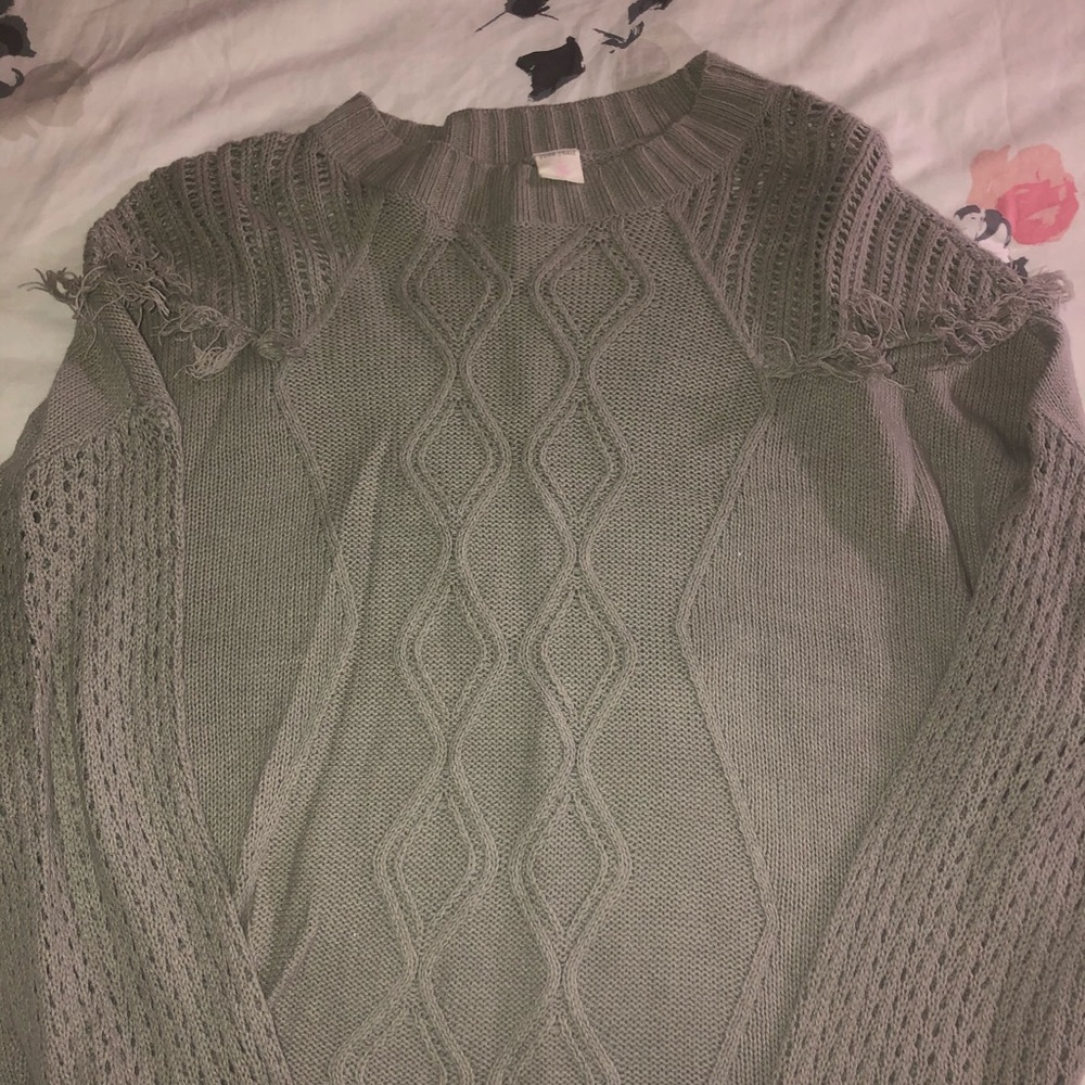 Wild Pearl Gray Sweater